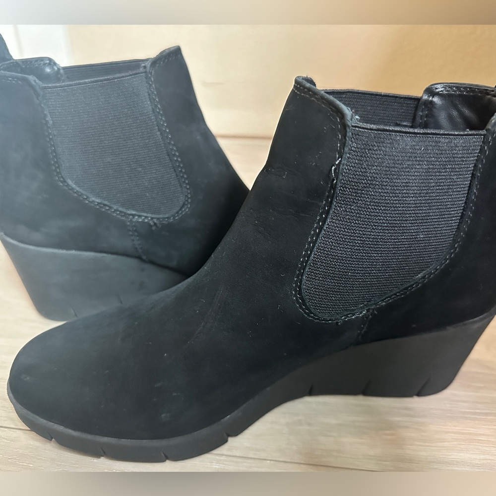 Cliffs by White Mountain Platform Ankle Boots